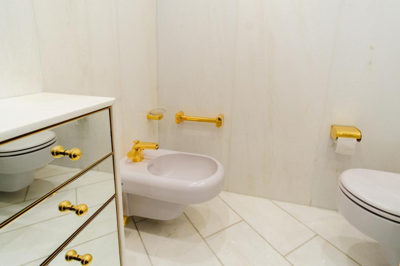 Suite-home Expo Messe 2*